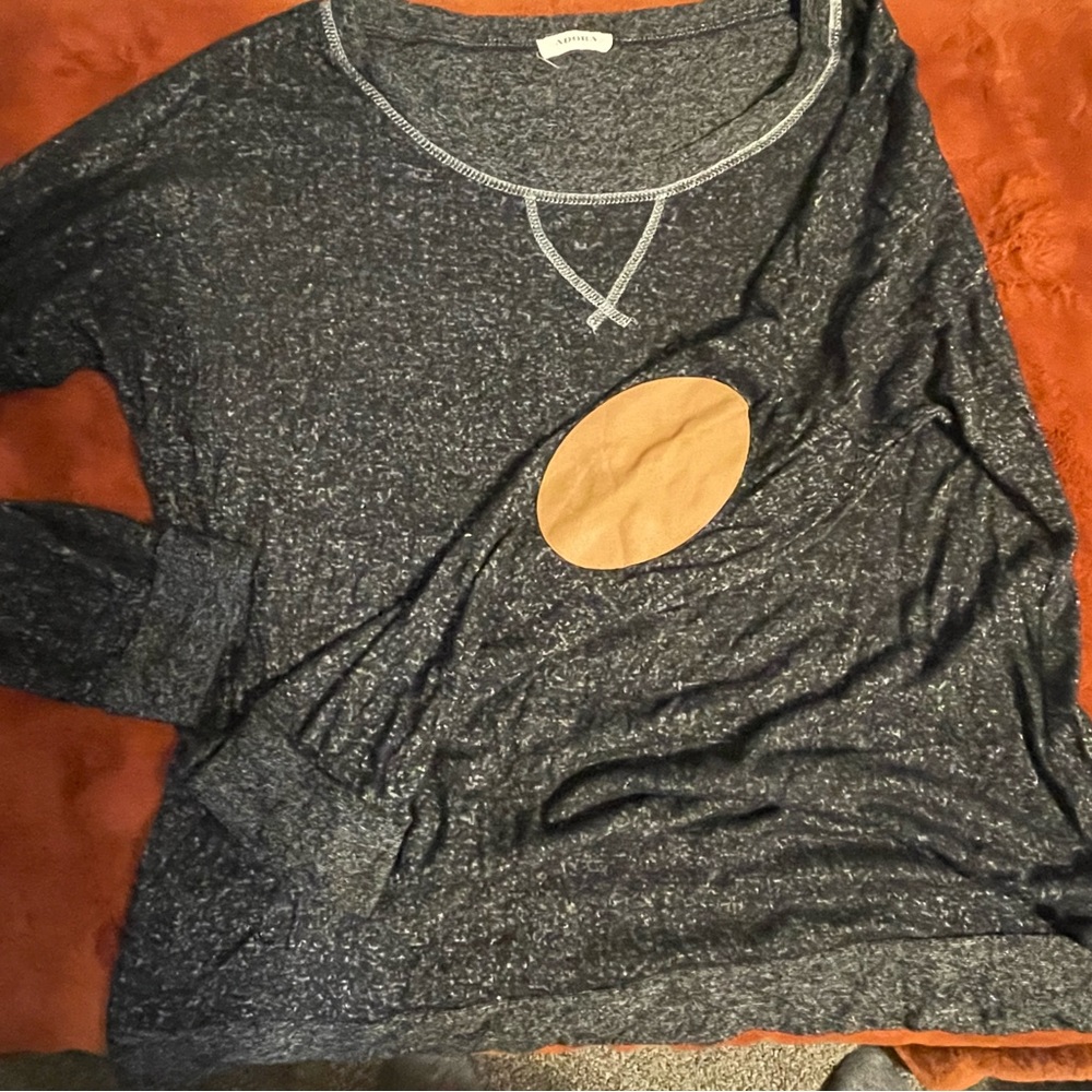 Adora lightweight long sleeve dark grey/black sweater